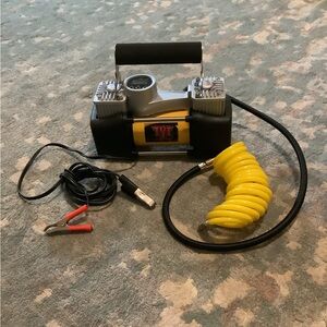 Portable Air Compressor with Yellow Hose